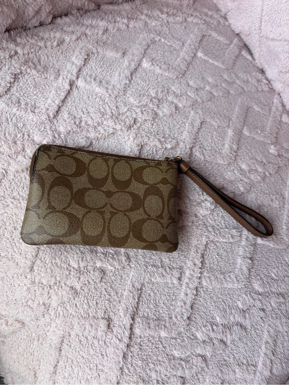 Coach Brown Signature Zip Card Case with Gold Logo wristlet